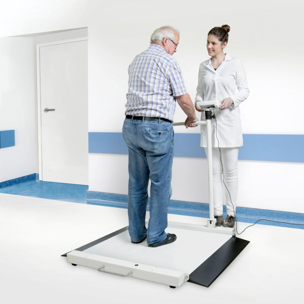 Kern MWA rullestol plattformvekt i bruk Kern MWA rullestol plattformvekt i bruk