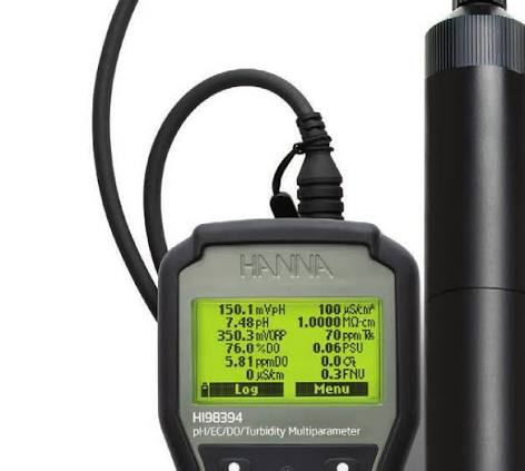 Hanna HI98394 multiinstrument koffertsett skjermvisning Hanna HI98394 multiinstrument koffertsett skjermvisning